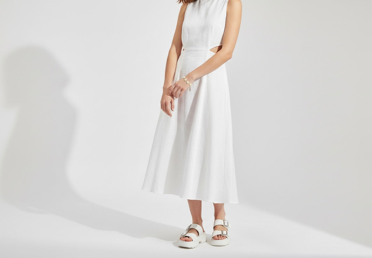 Gold Daisy Charm Bracelet